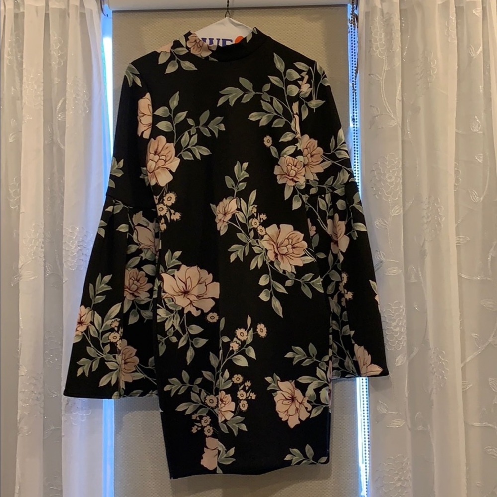 GUESS Floral mini dress